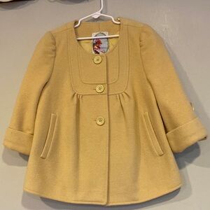 Colour eighteen jacket size 4 mustard color